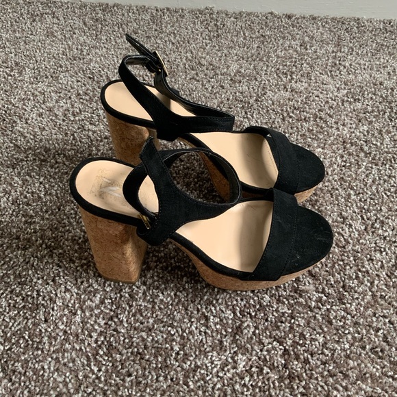 Platform Heels - Picture 2 of 4